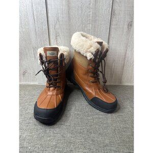 Ugg Mens 11.5 Waterproof Winter Boots Faux Fur Lining Chestnut Leather Lace-Up